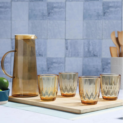 Jarra + 4 Vasos de Vidrio Color Ambar Resistentes