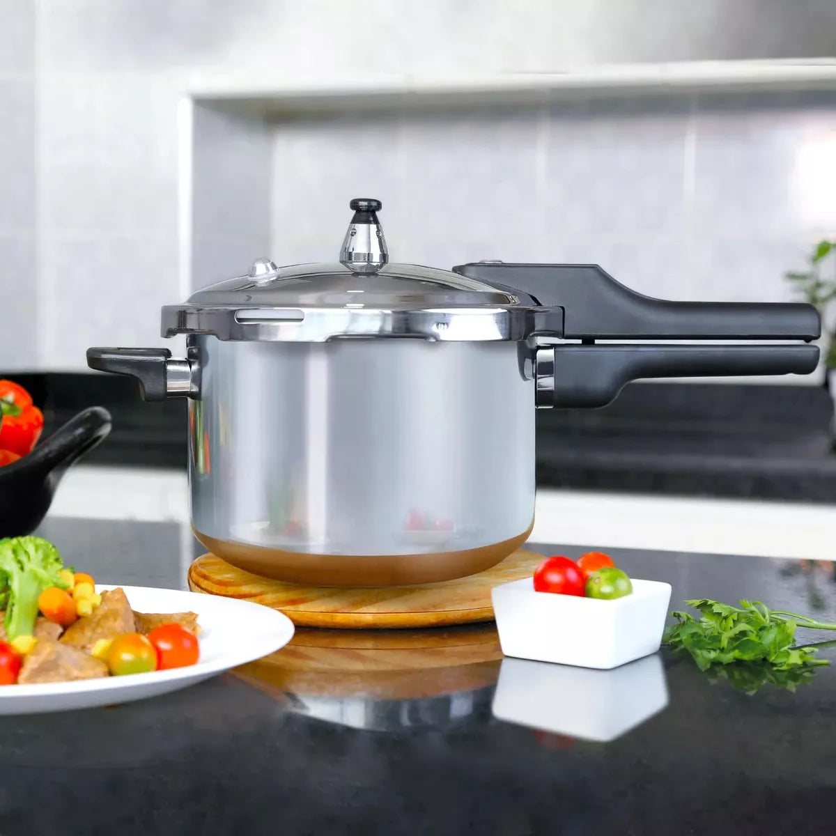 Olla A Presión 5.6 Lt Tapa Acero Inoxidable